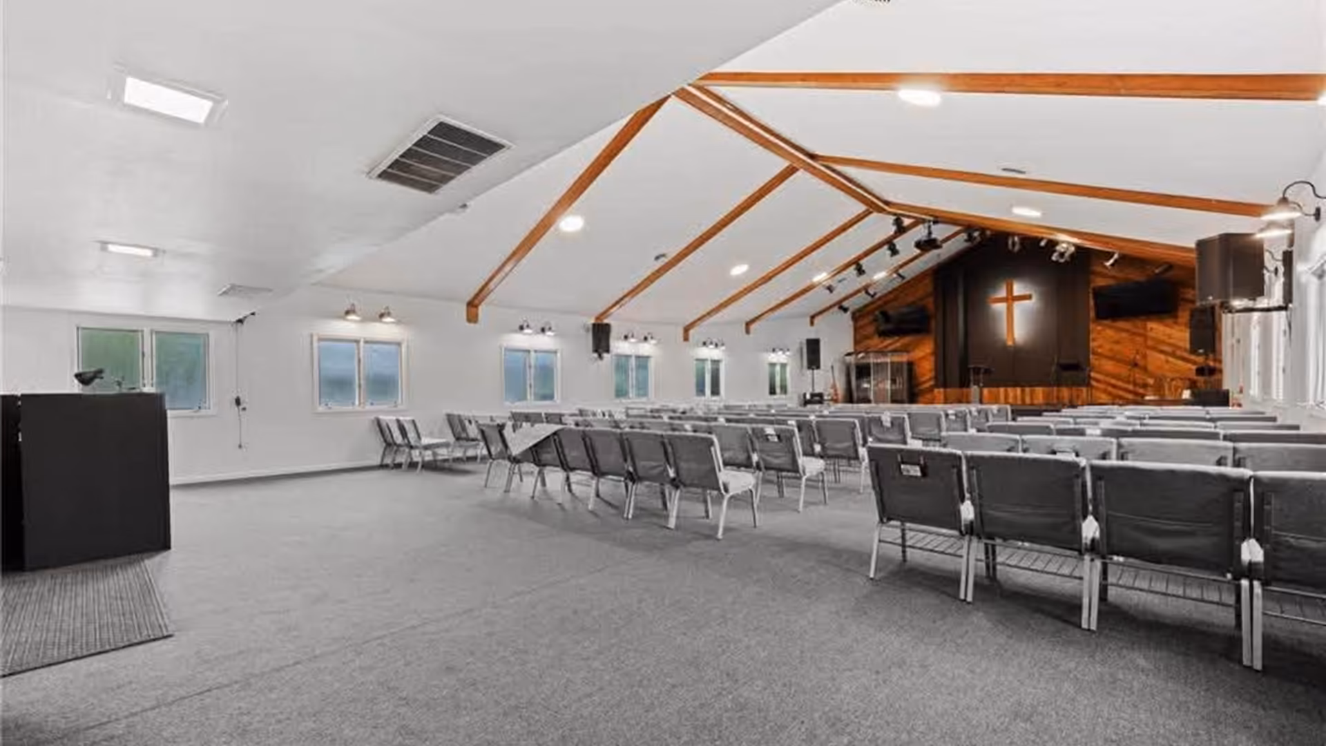 The Oasis Christian Fellowship The Oasis Christian Fellowship